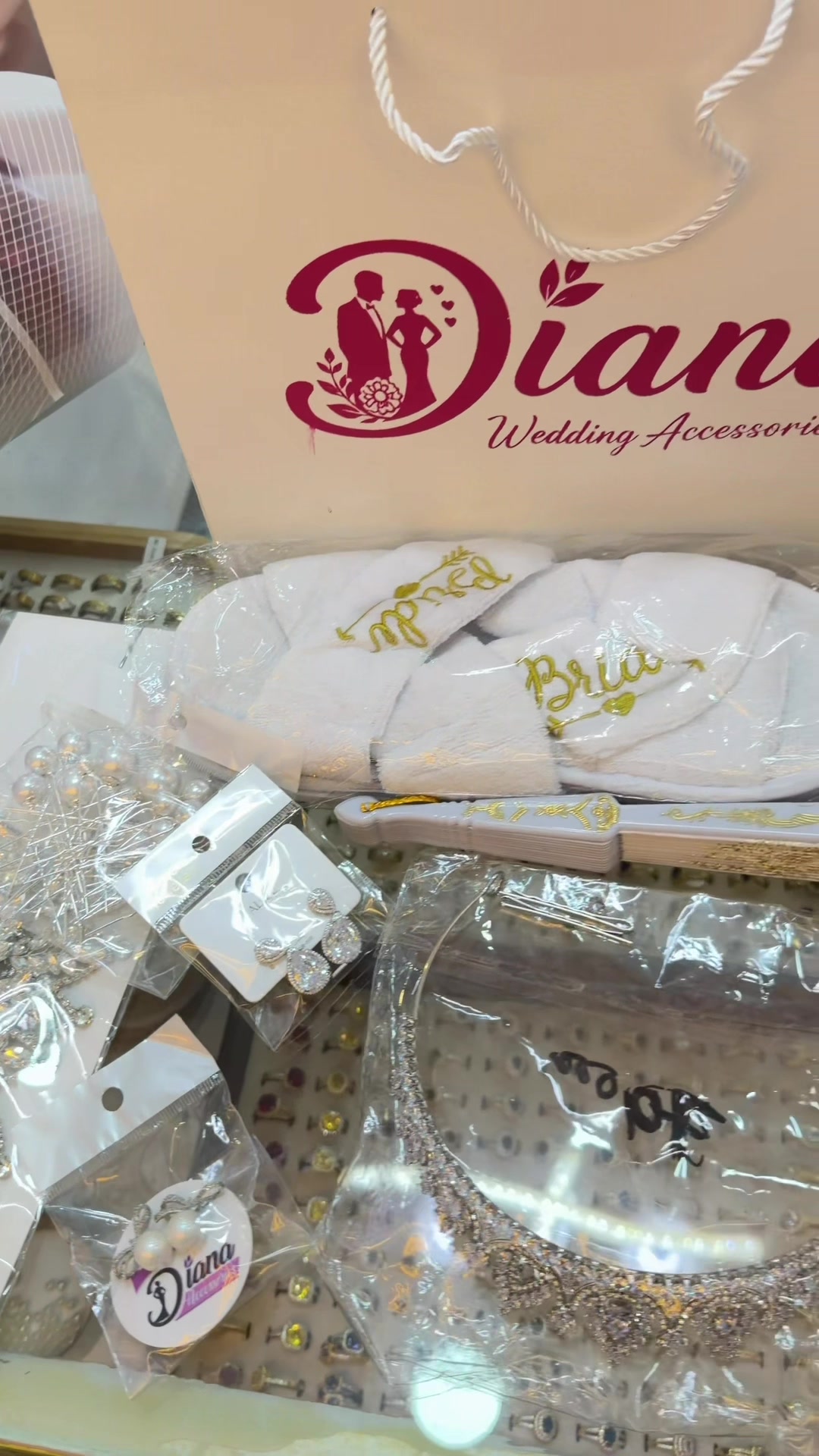 @Diana_wedding_accessories