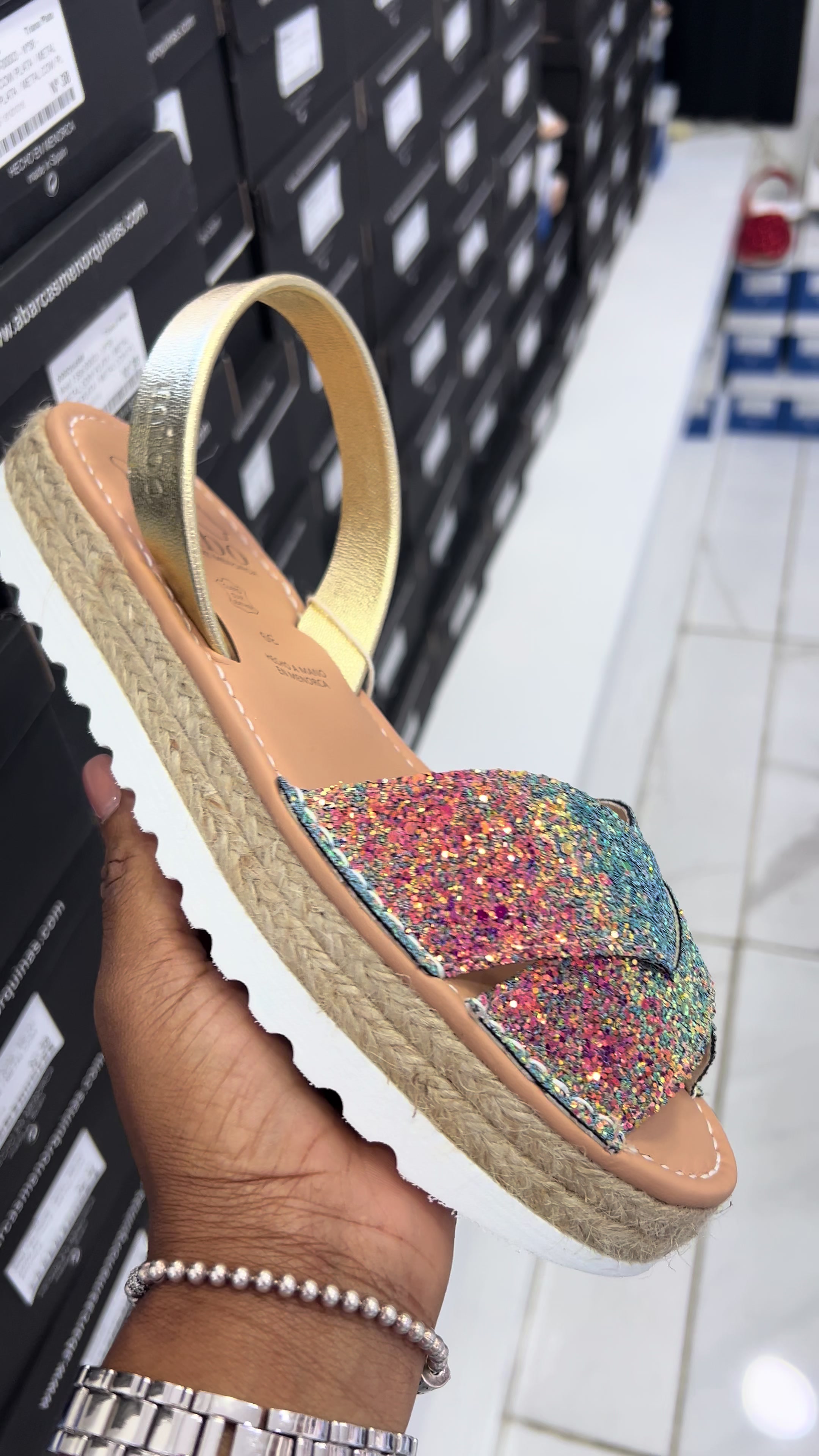 @Ann &acute;s Pink Shop