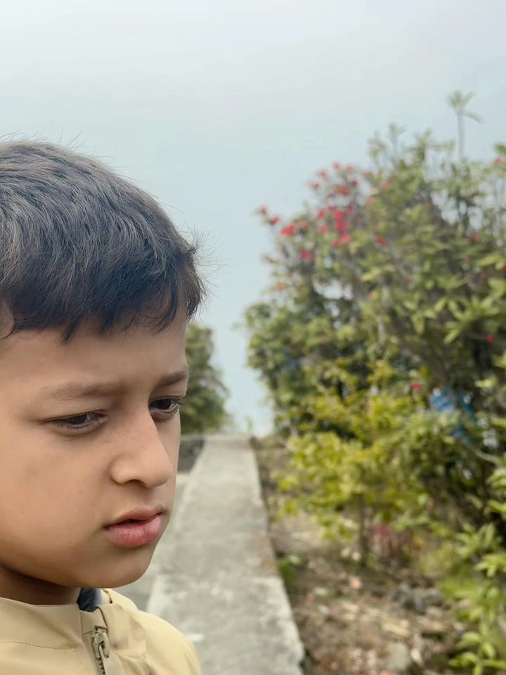 @Manisha thapa🧿