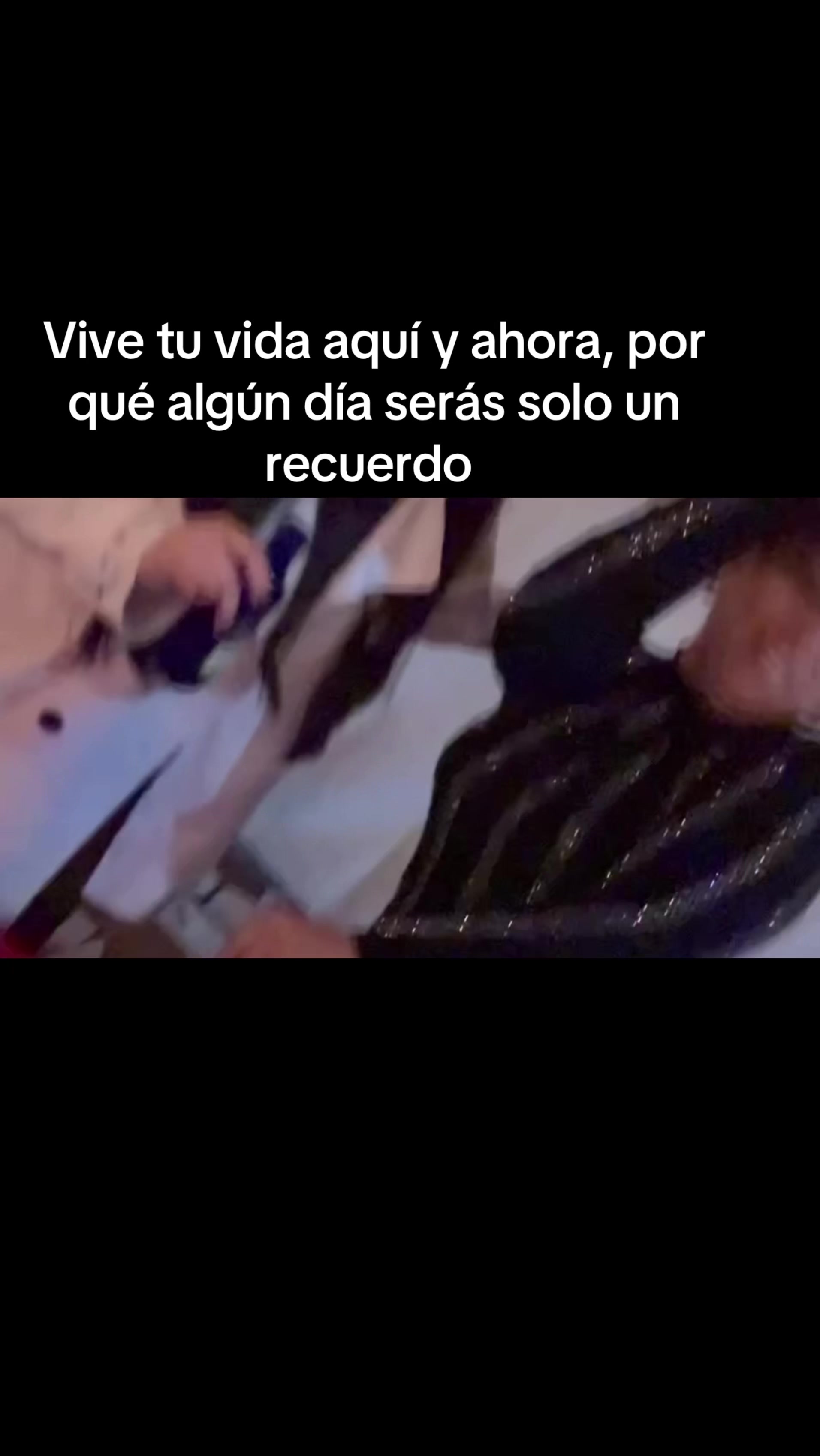 @😎