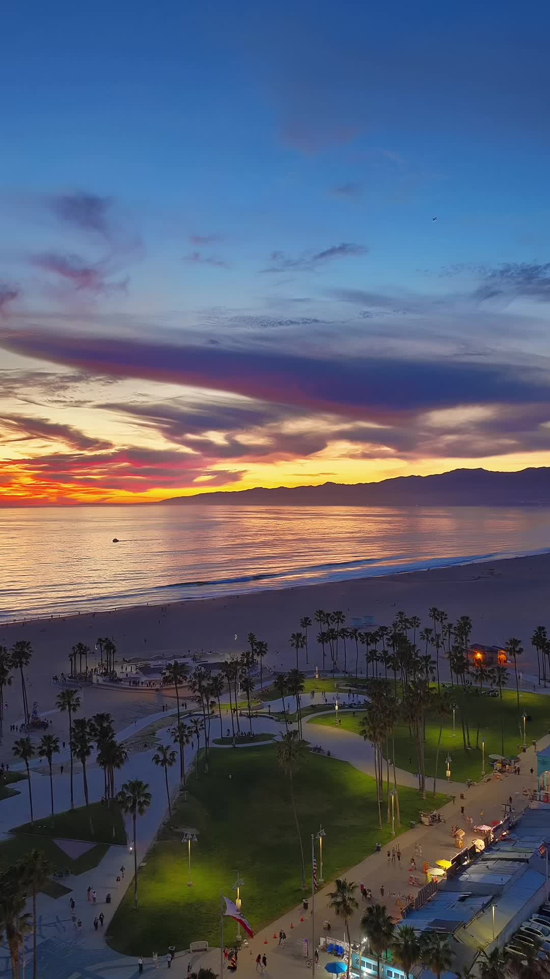 @Venice Beach Boardwalk