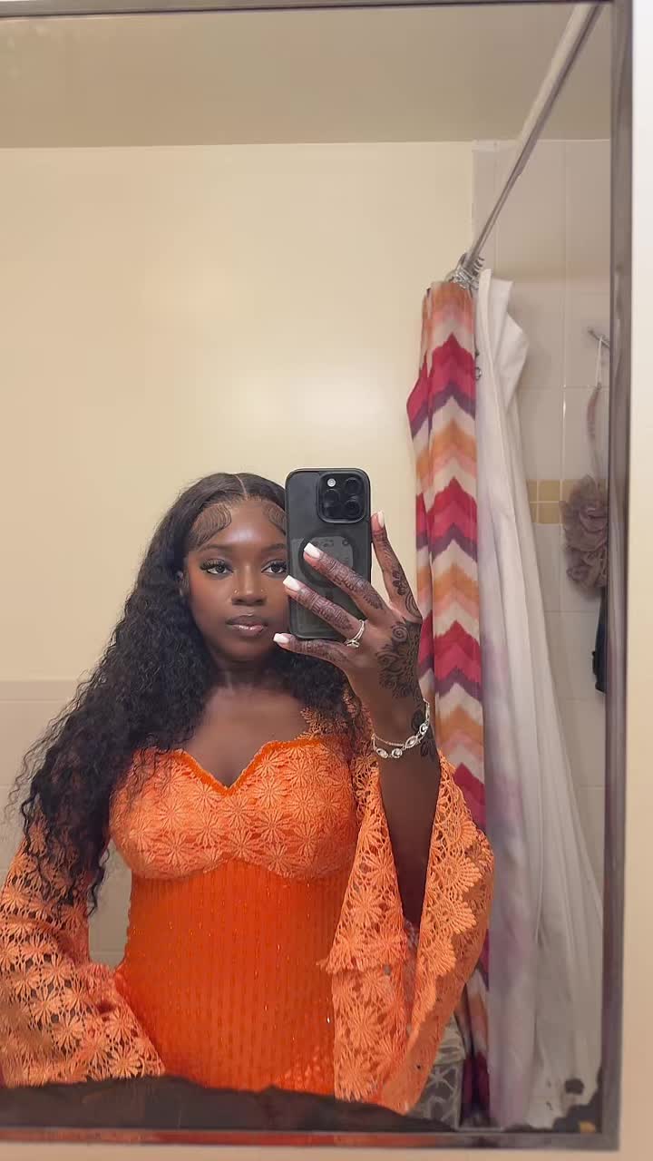 @Awa🖤