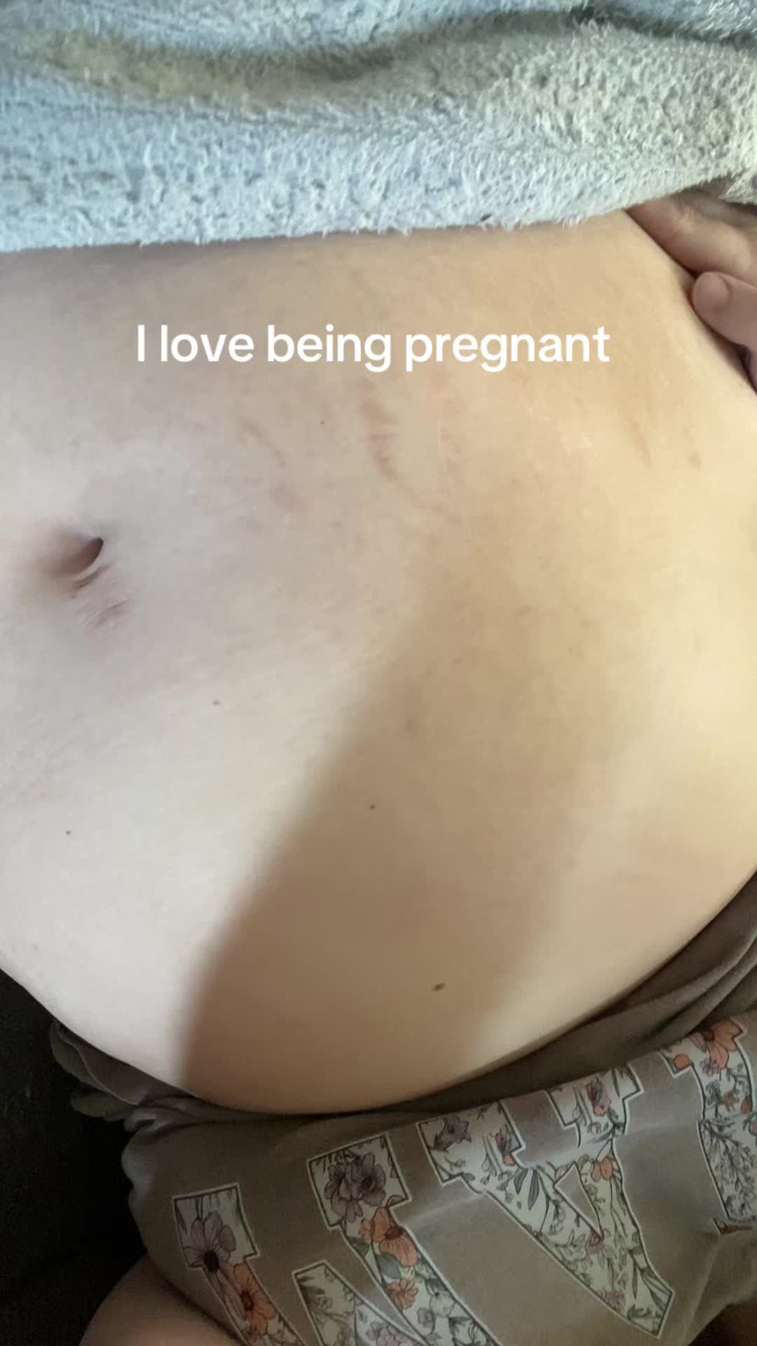 @Pregnantmadison