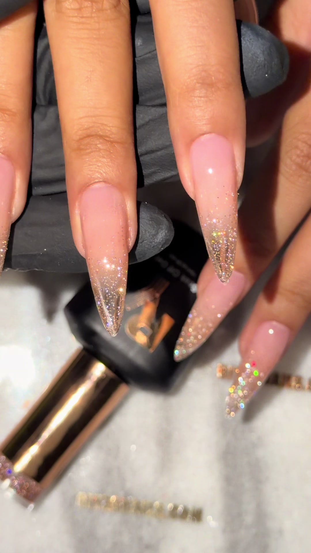 @Riya's Nails