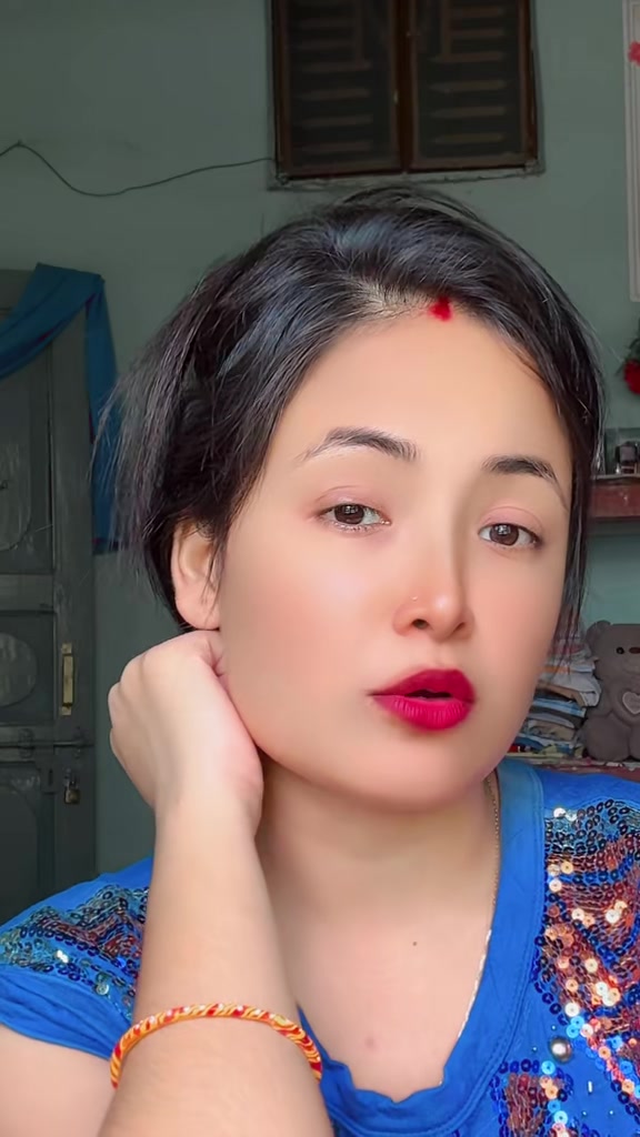@👑NISHA_THAPA👑
