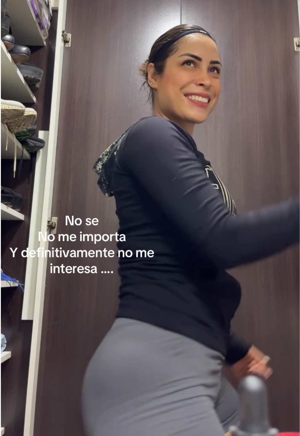@Miss Silvana Revilla