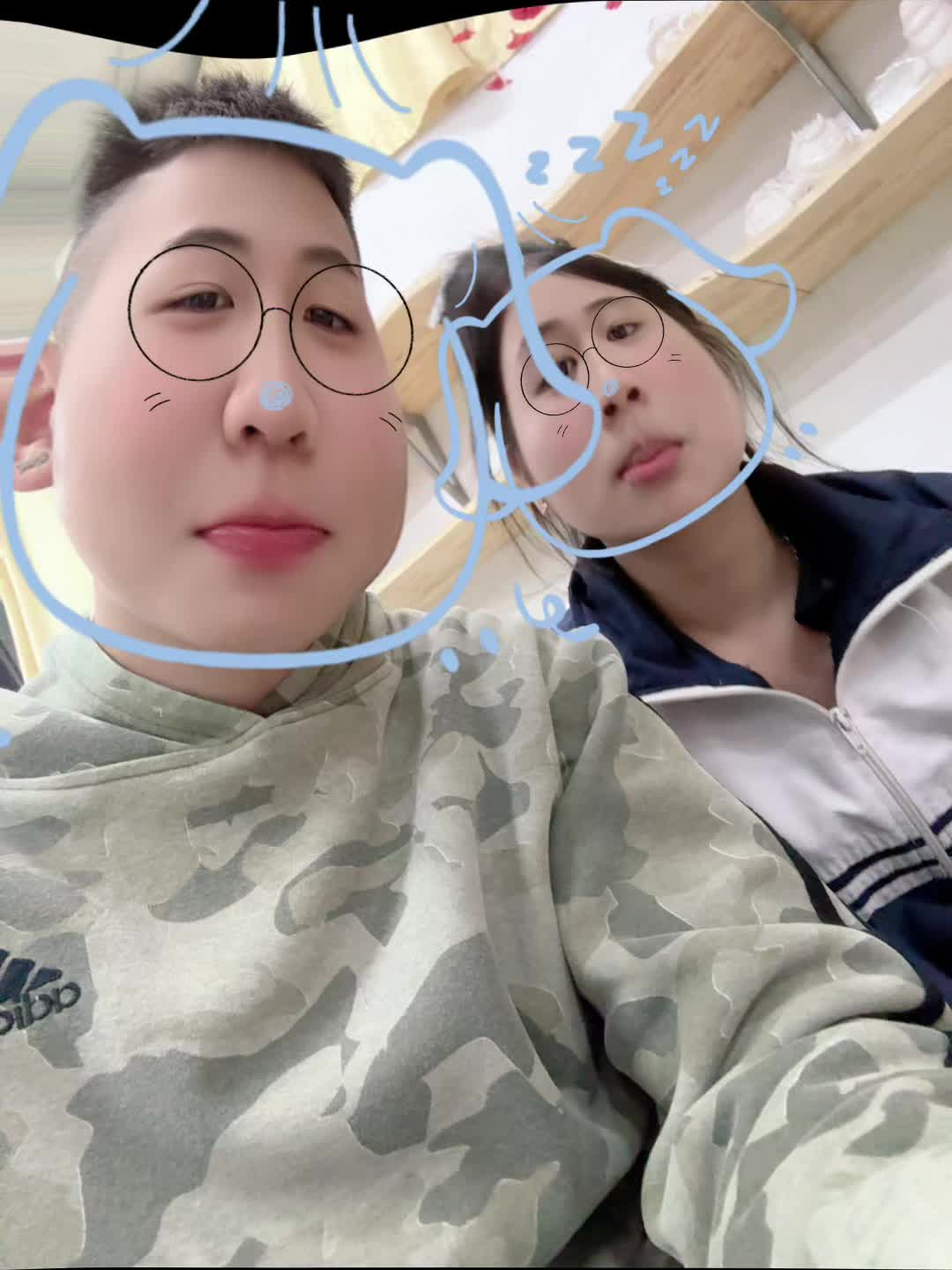 @🪖