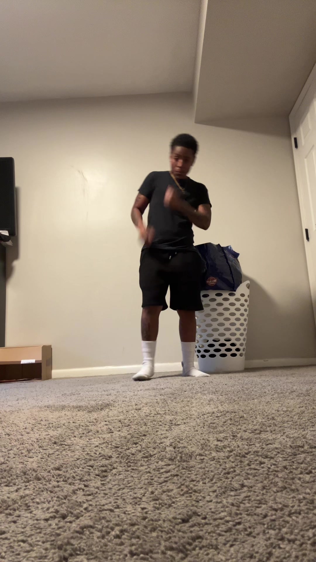 @chayyy._