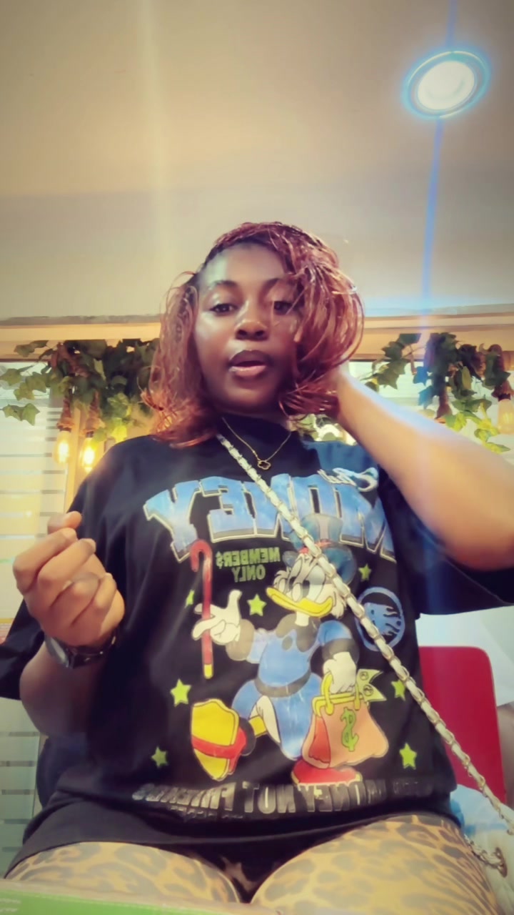 @CHIOMA 🦋💕🌸
