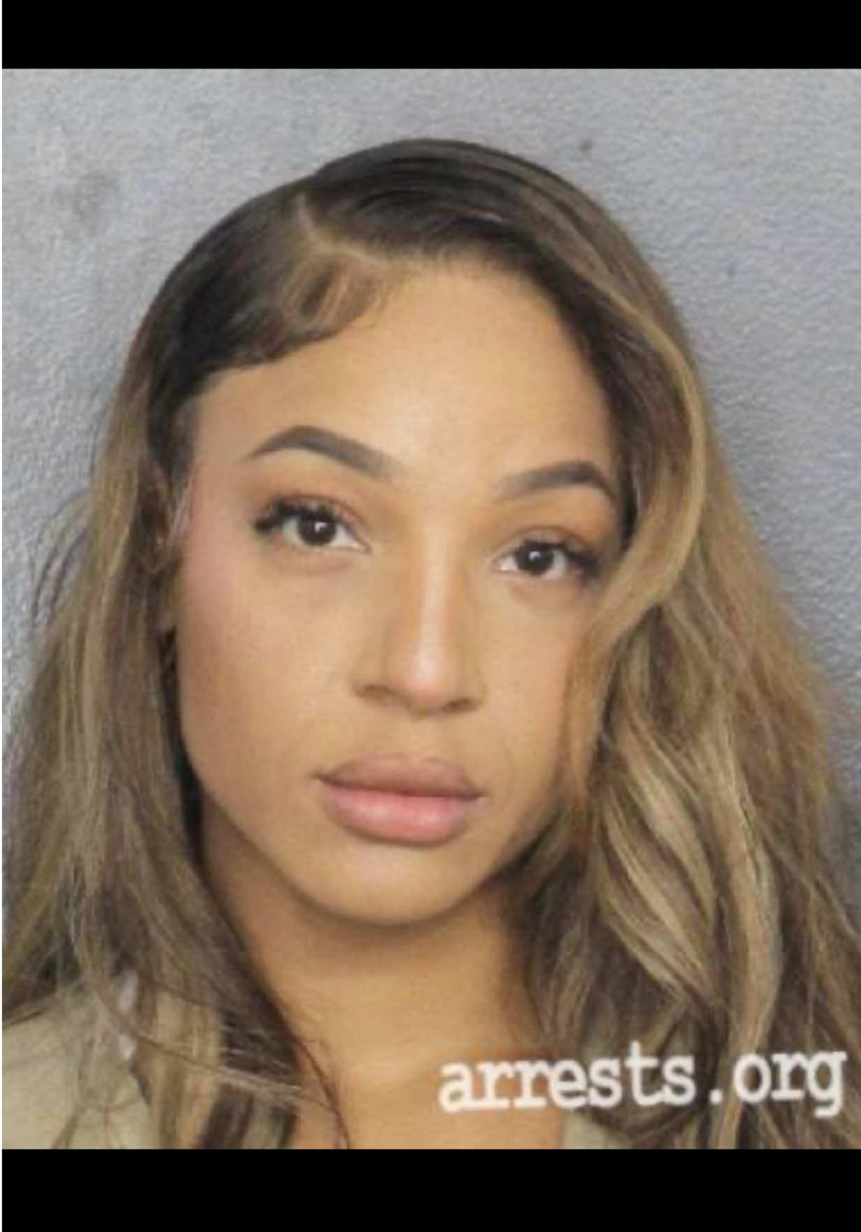 @mug shot baddies