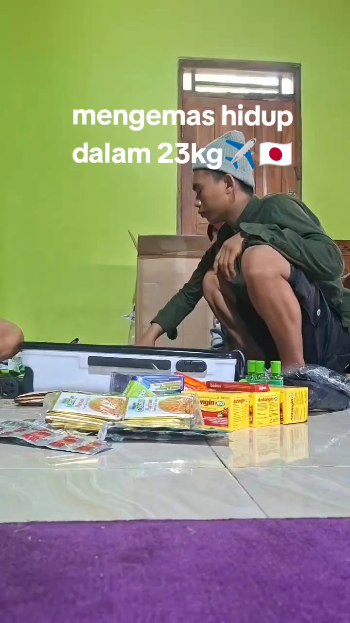 @nandhaa_tobi