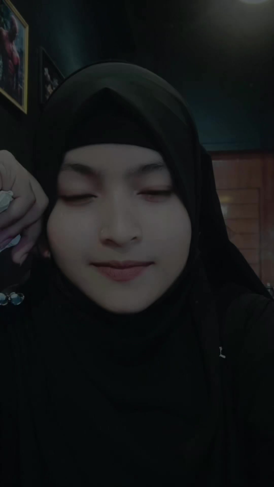 @𝐑𝐮𝐡𝐢 𝐎𝐟𝐟𝐢𝐜𝐢𝐚𝐥 ✨