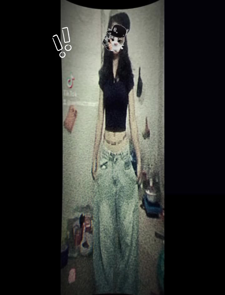 @ក្មេង អត់ល្បី✌️❣️