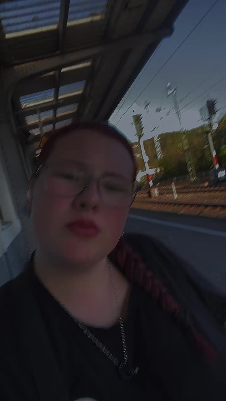 @Lena