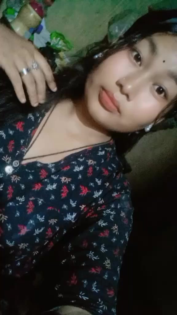@🦋meehu-Tharuni🦋