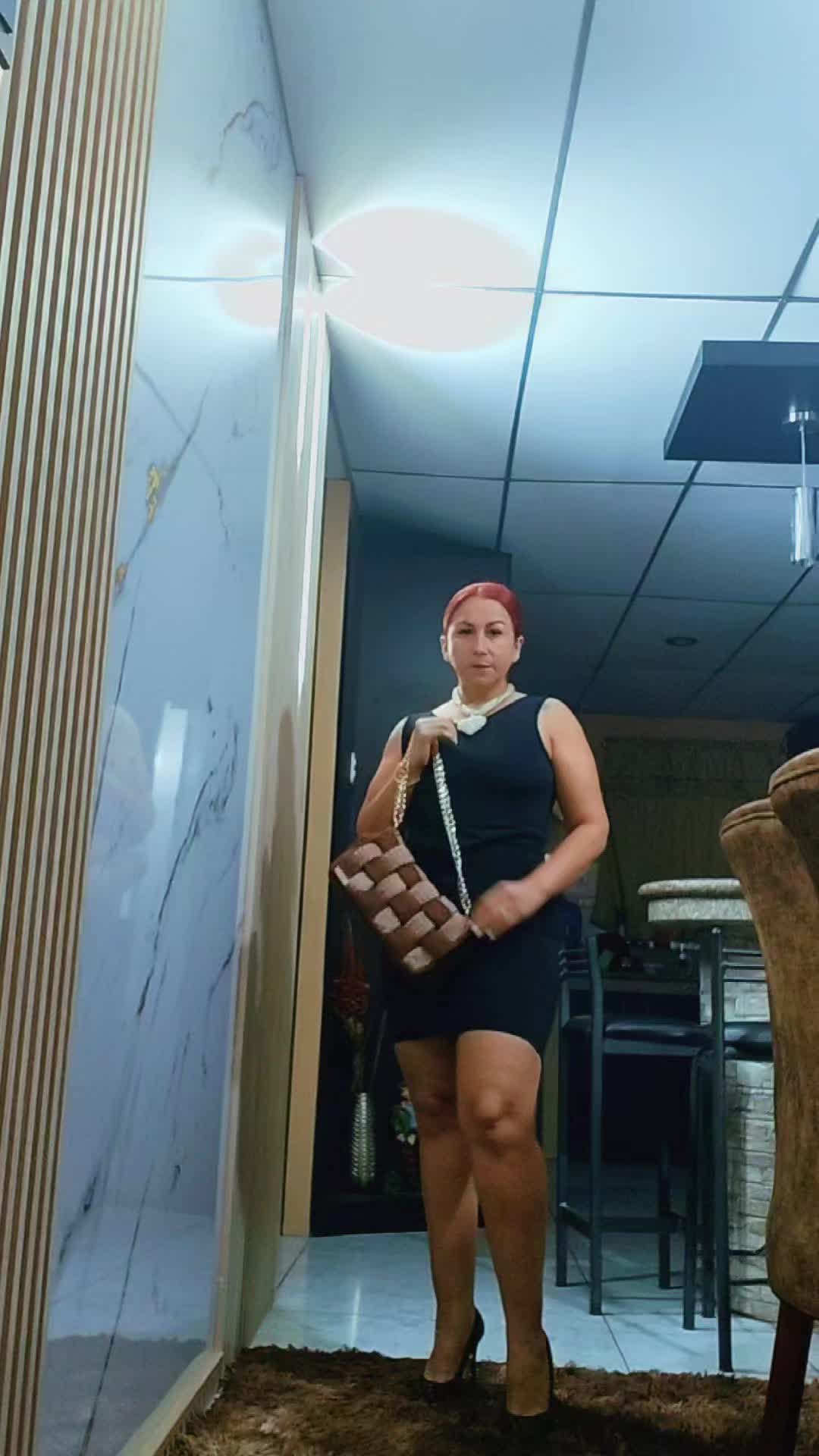 @Negrita Bombom fitness manaba