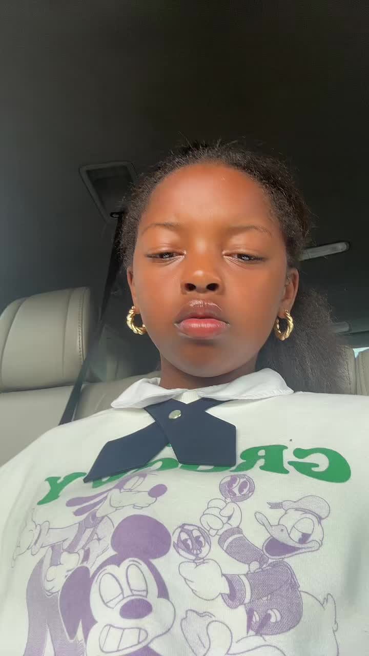 @ItsMELolo