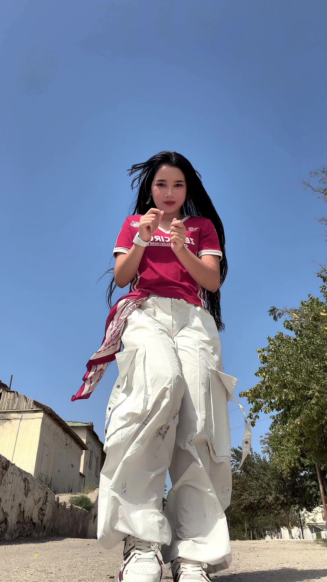 @Anuşka