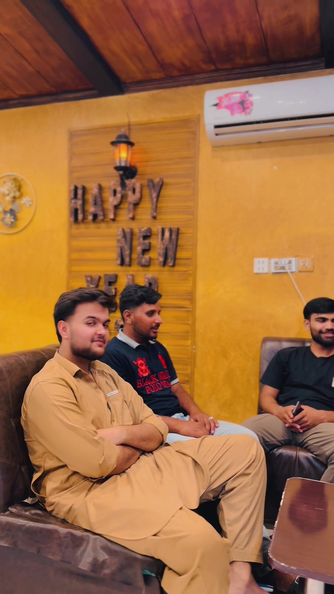 @حاجی تیمور( तैमुर)🧞