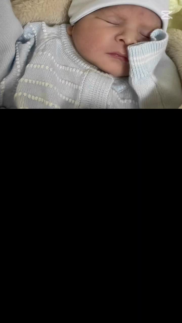 @mamadebabygia