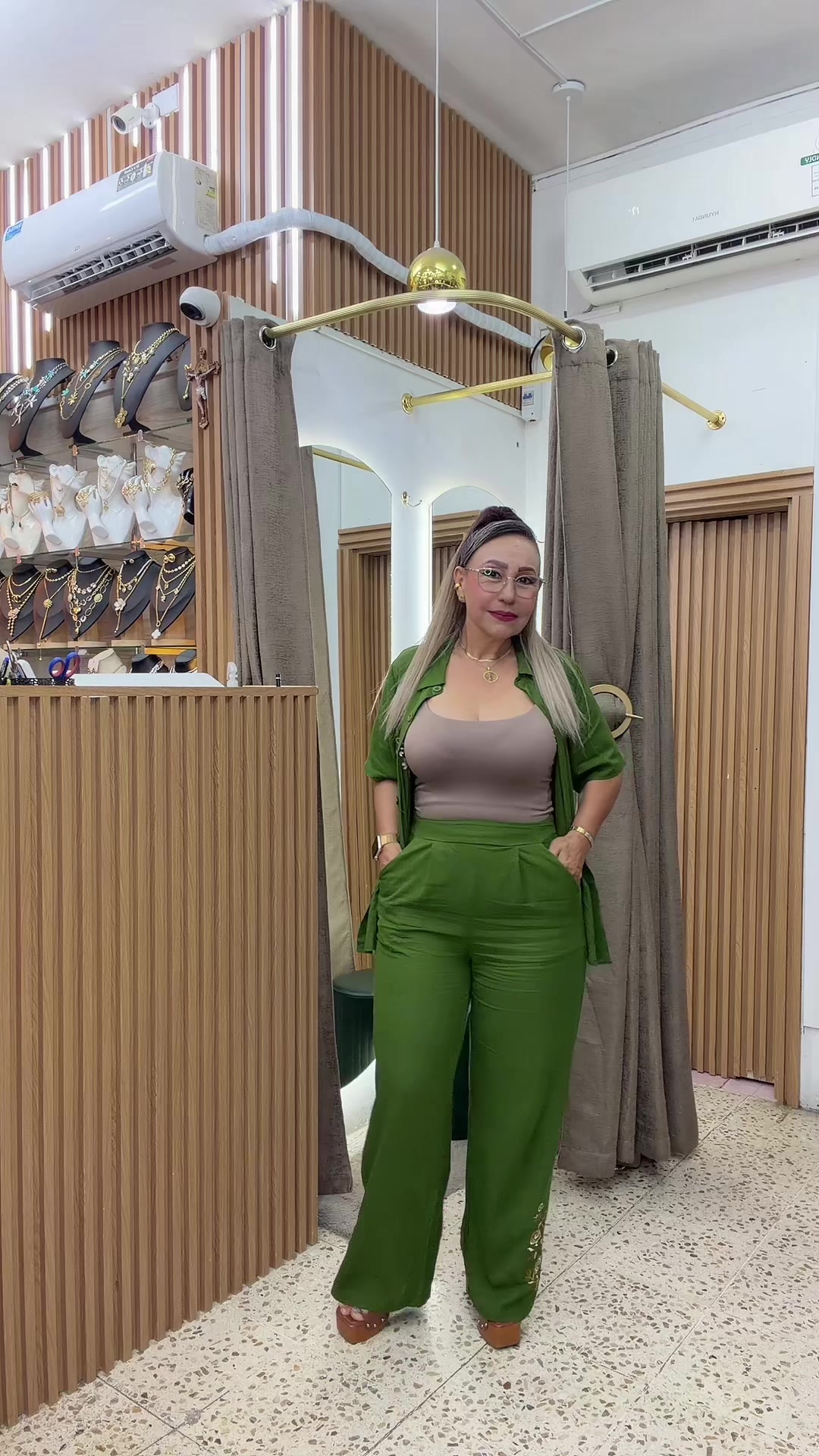 @CÉCILE | Boutique