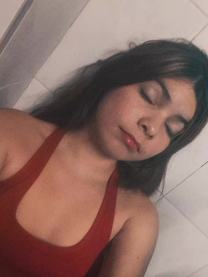 @ANIUSKA:)🦋