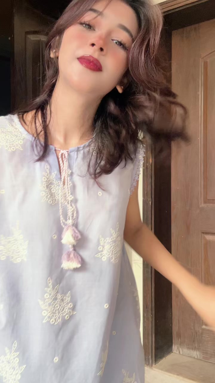 @Momielive_