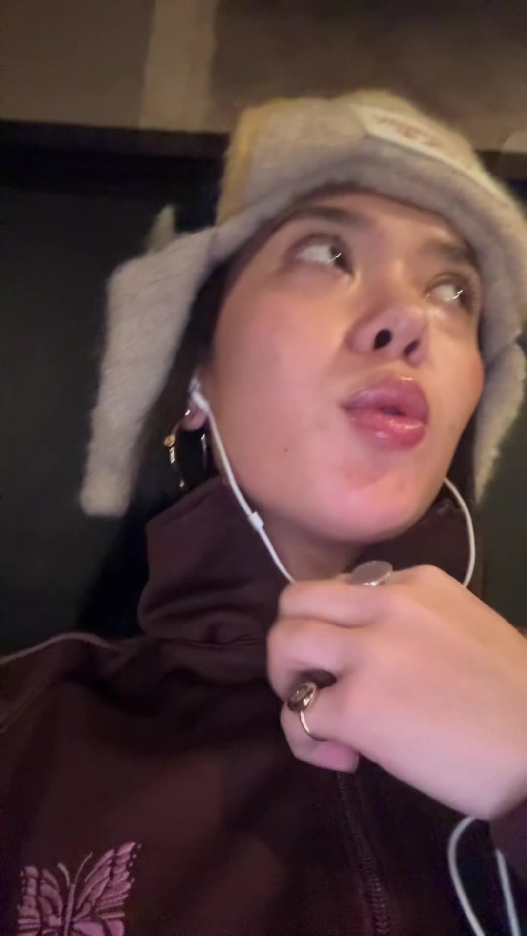 @Dequine