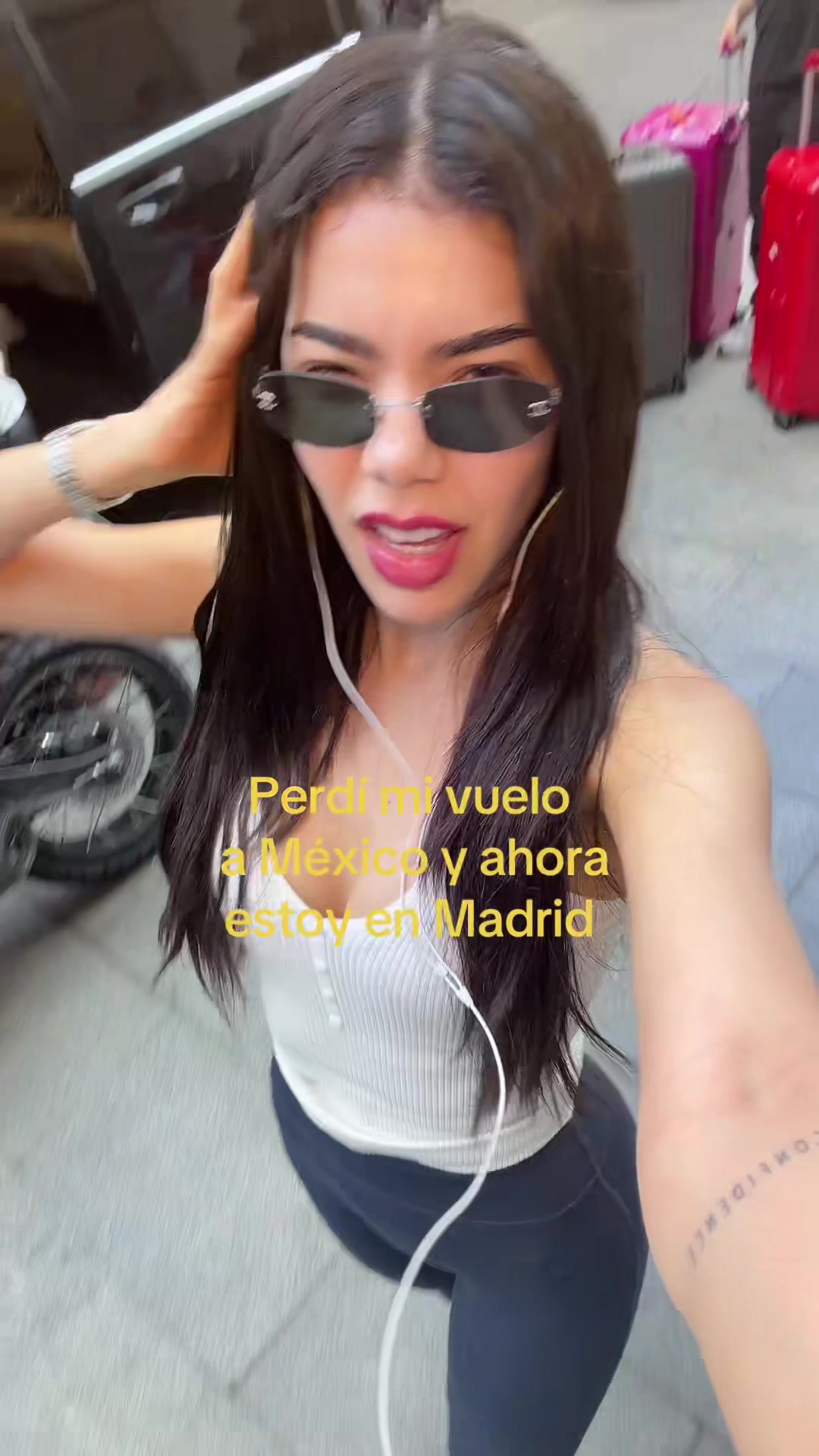 @KeniaOs