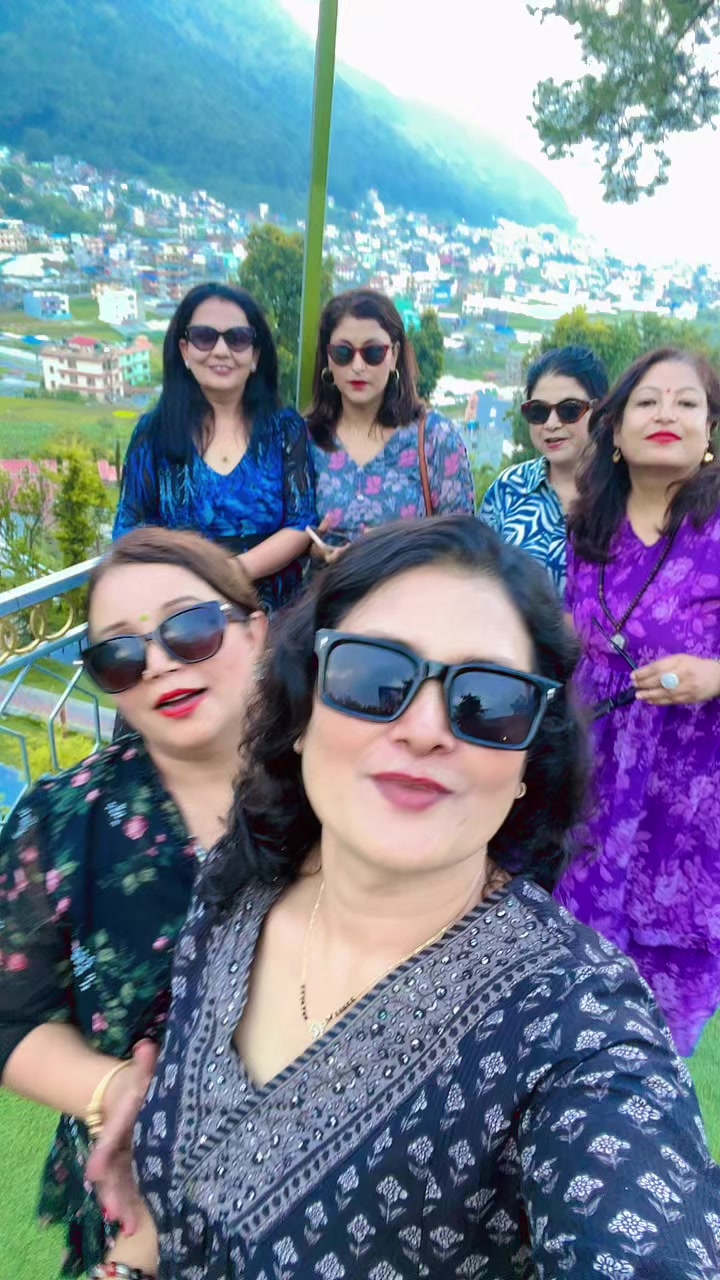 @santoshi_khadka