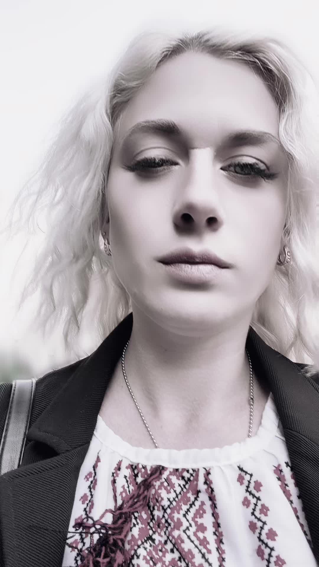 @Олінька