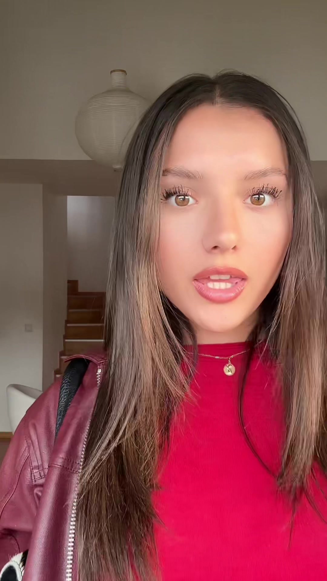 @iulia.dbr