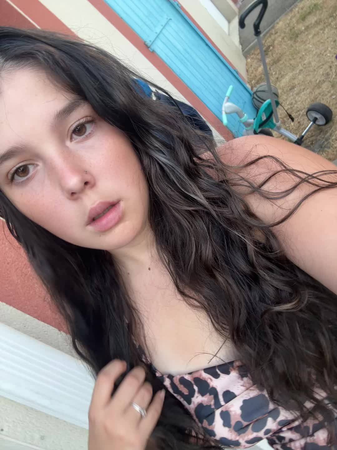 @MomꨄAyden💫
