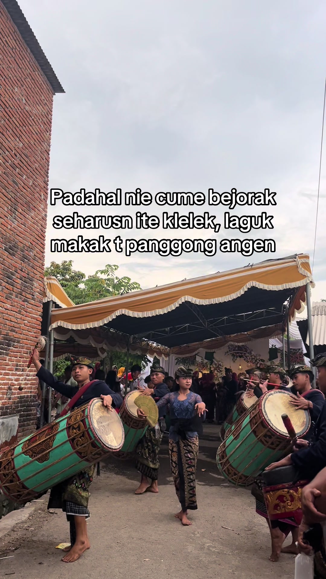 @.