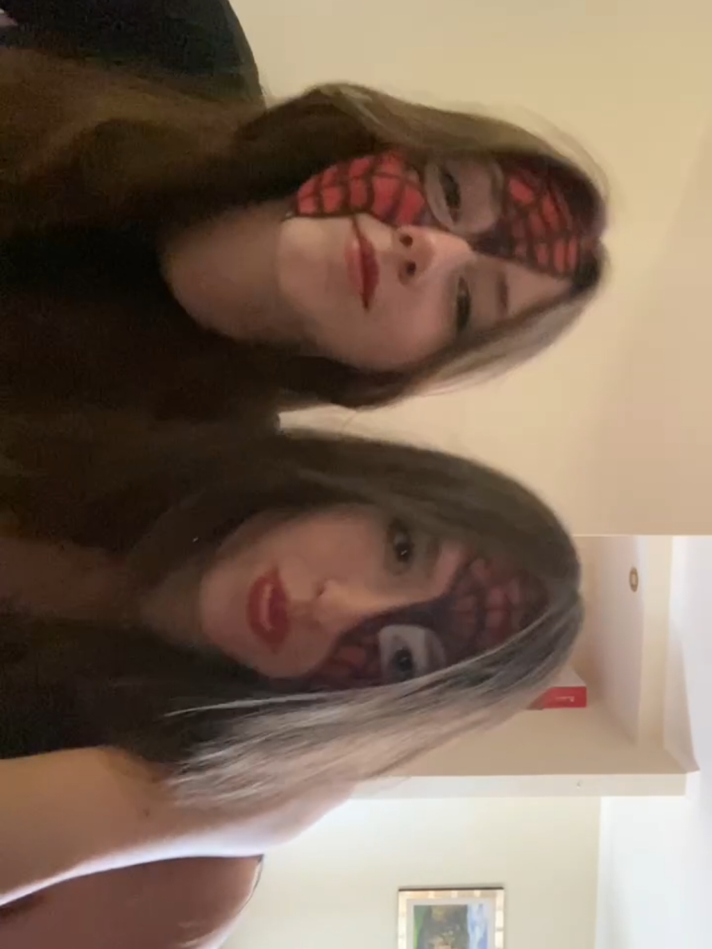 @кица