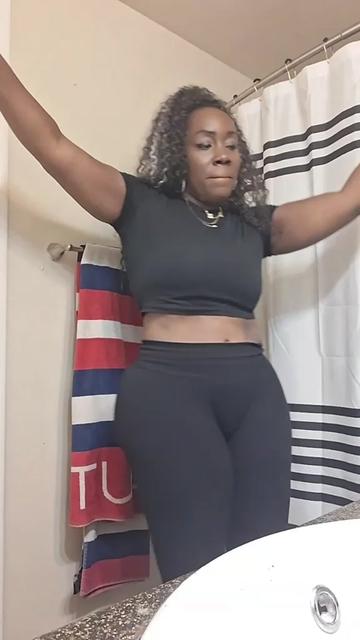 @Neishahamilton
