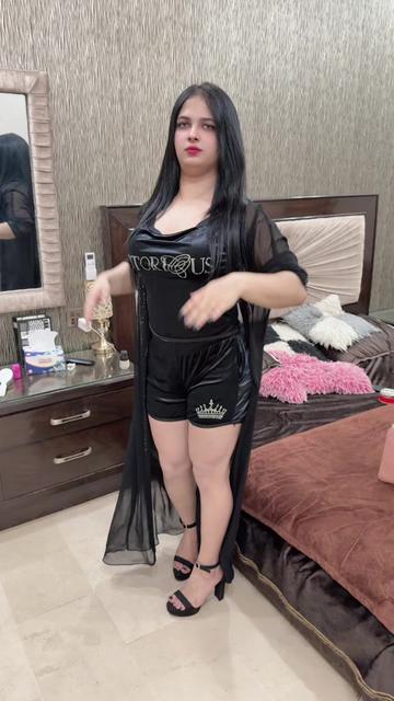 @alyzamughal_4
