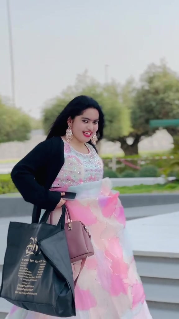 @mehra__moemen