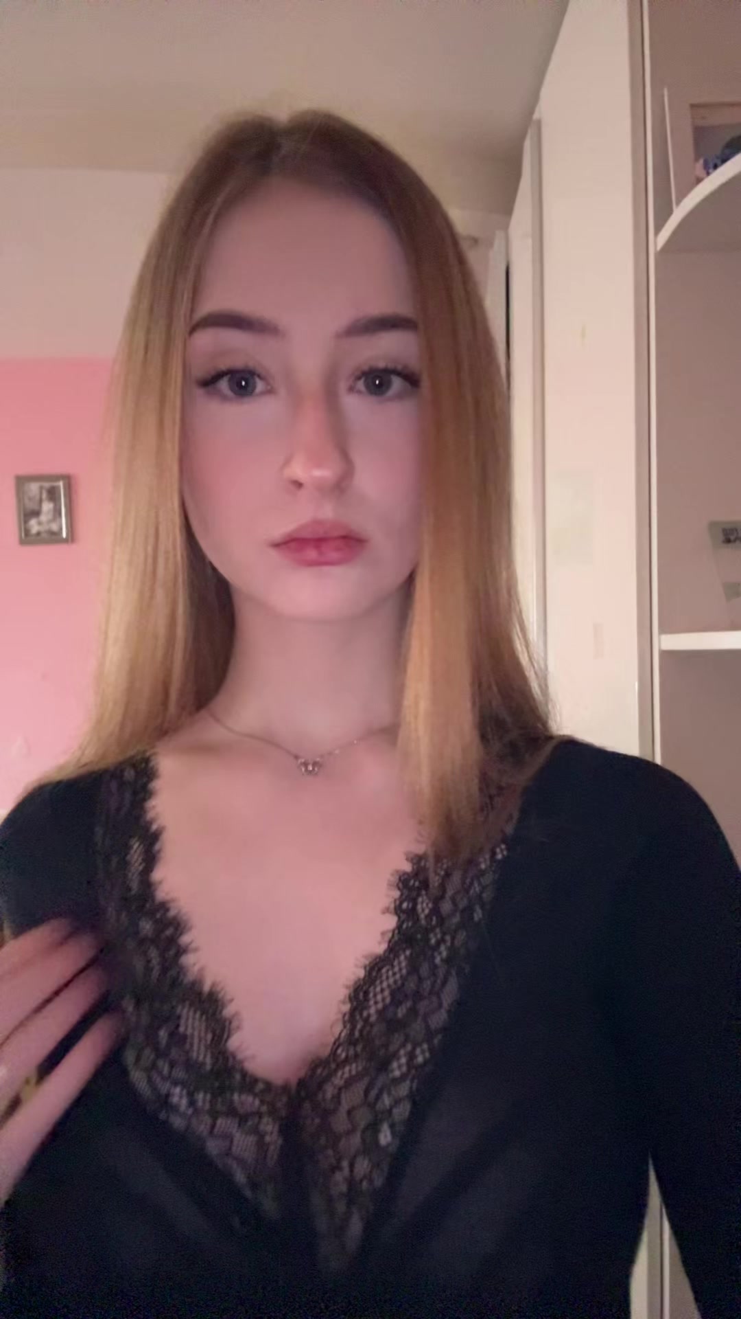 @Саша24