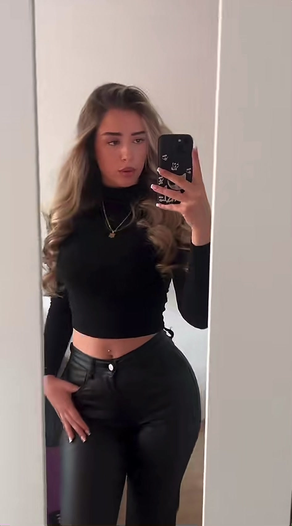 @Eliona🫶🏻