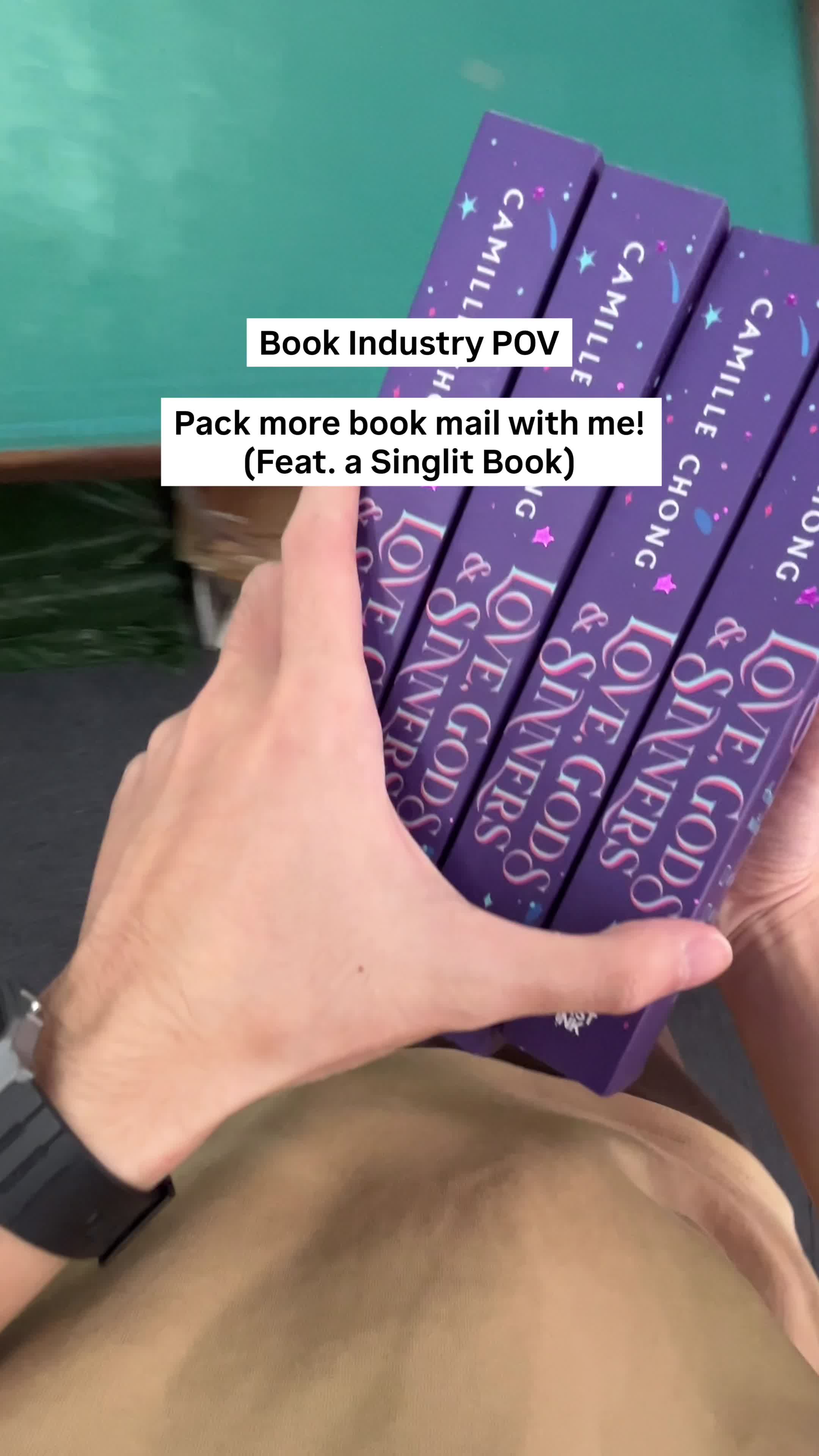 @DefinitelyBooks
