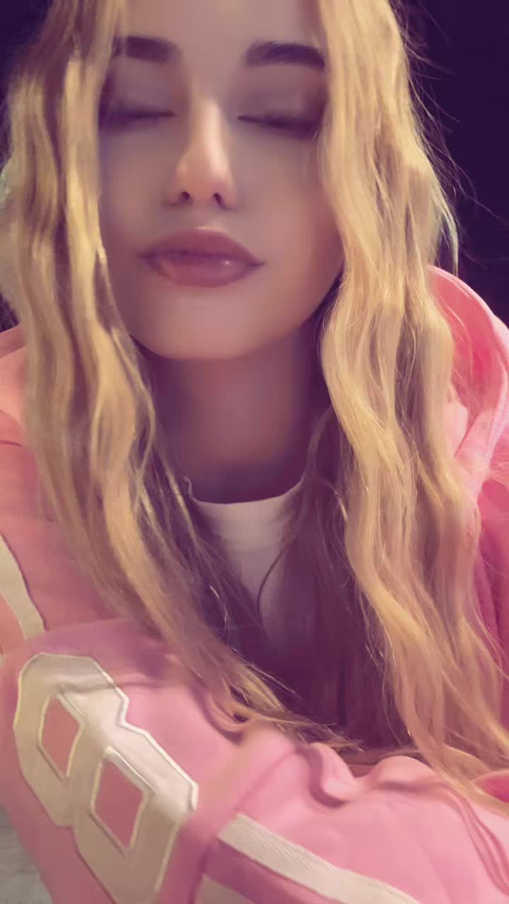 @nikasencova