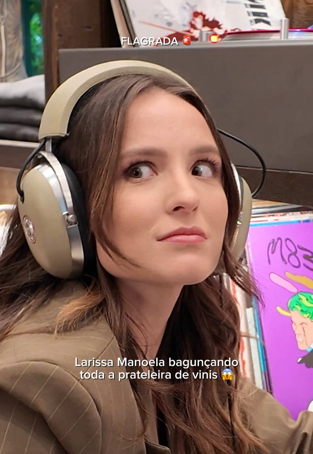 @Larissa Manoela