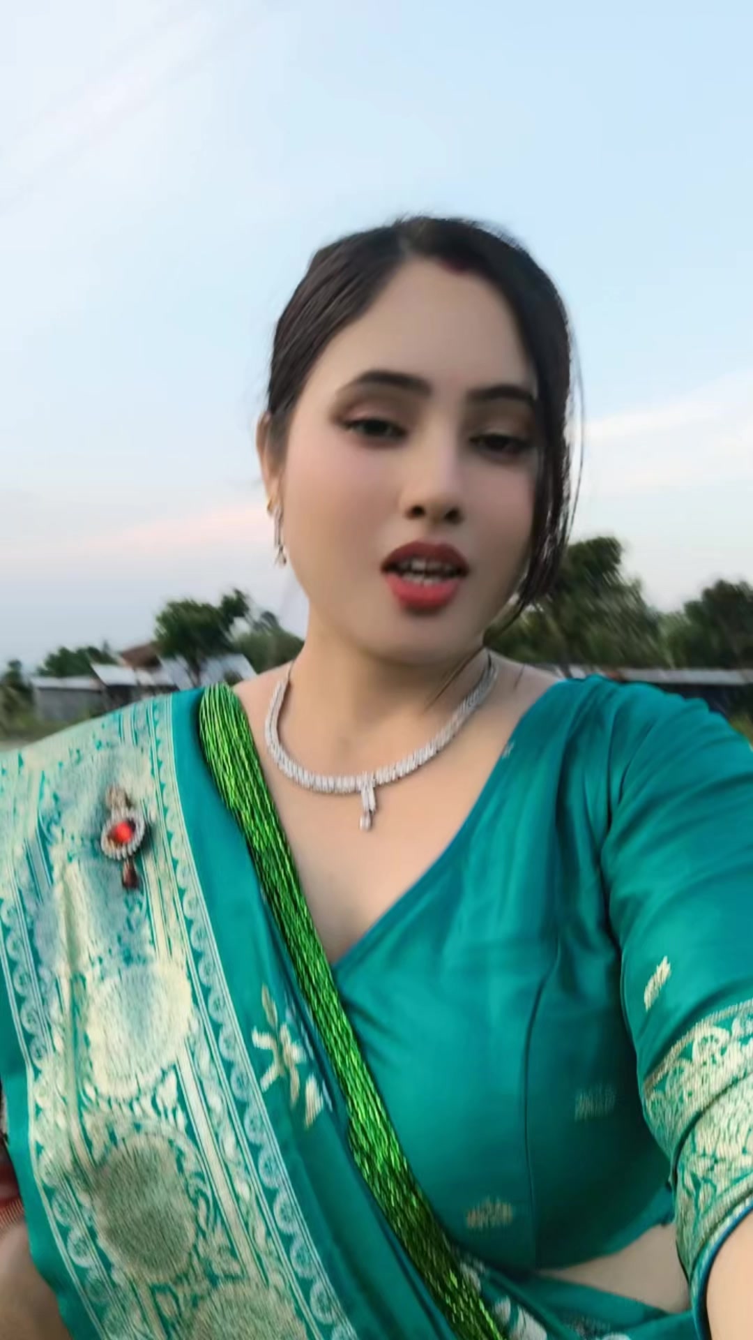 @Paaru