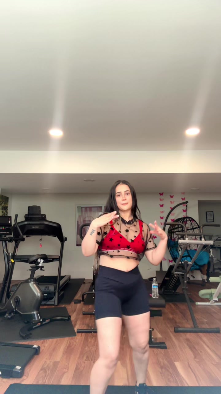 @Aahanaa🔱