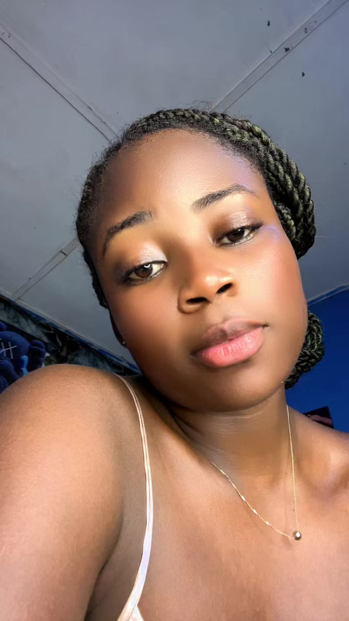 @Tina Tee🥰