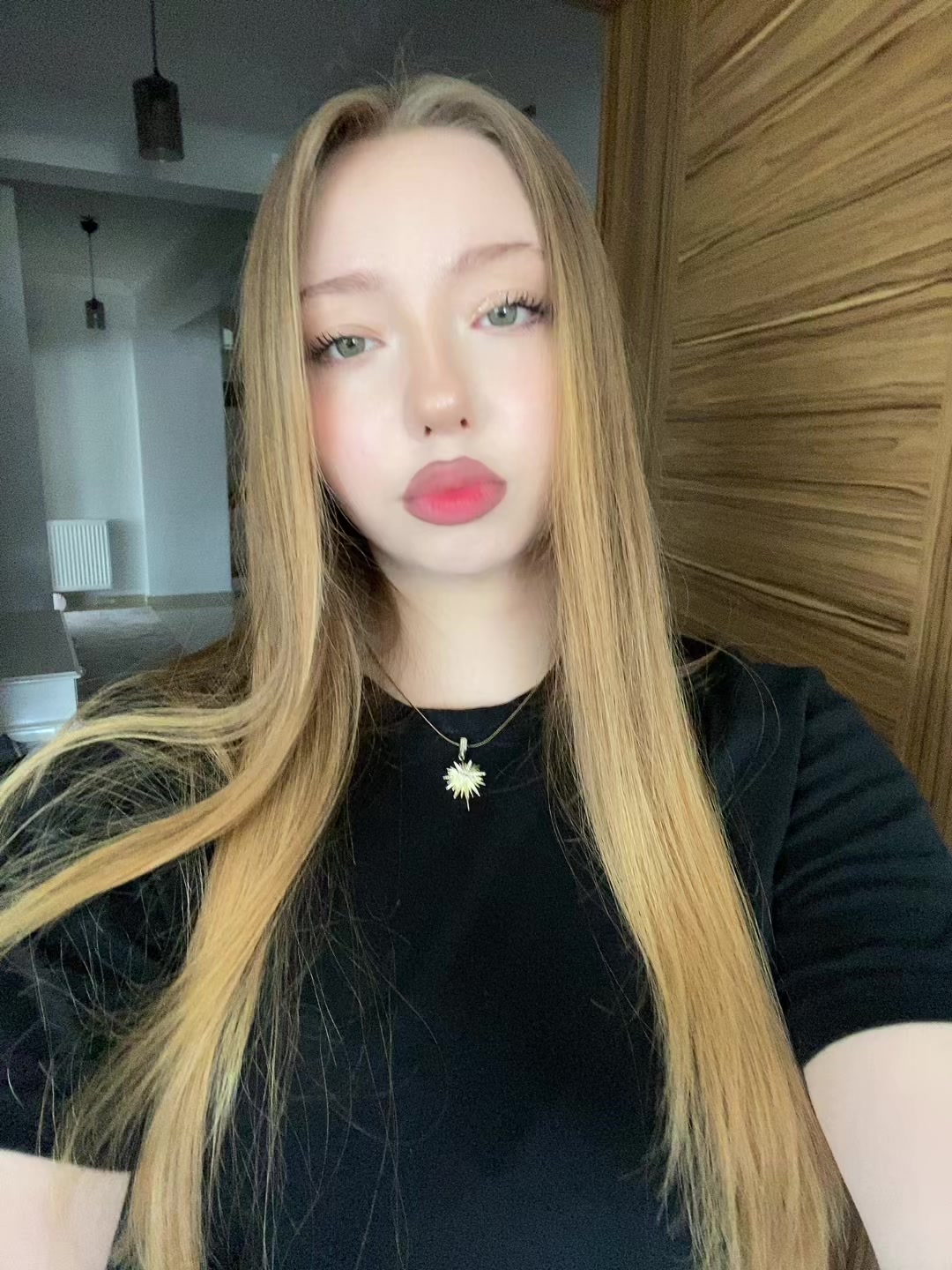 @𝑐𝑒𝑦𝑙𝑖𝑛𝑛