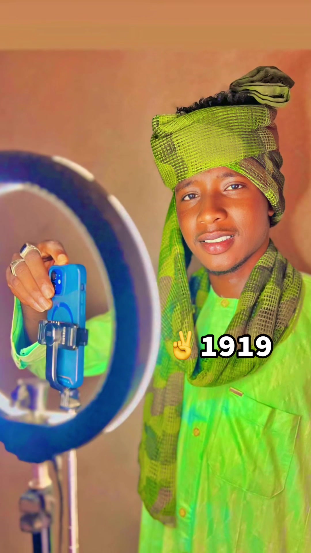 @ 𝕪𝕠𝕦𝕤𝕚𝕗 