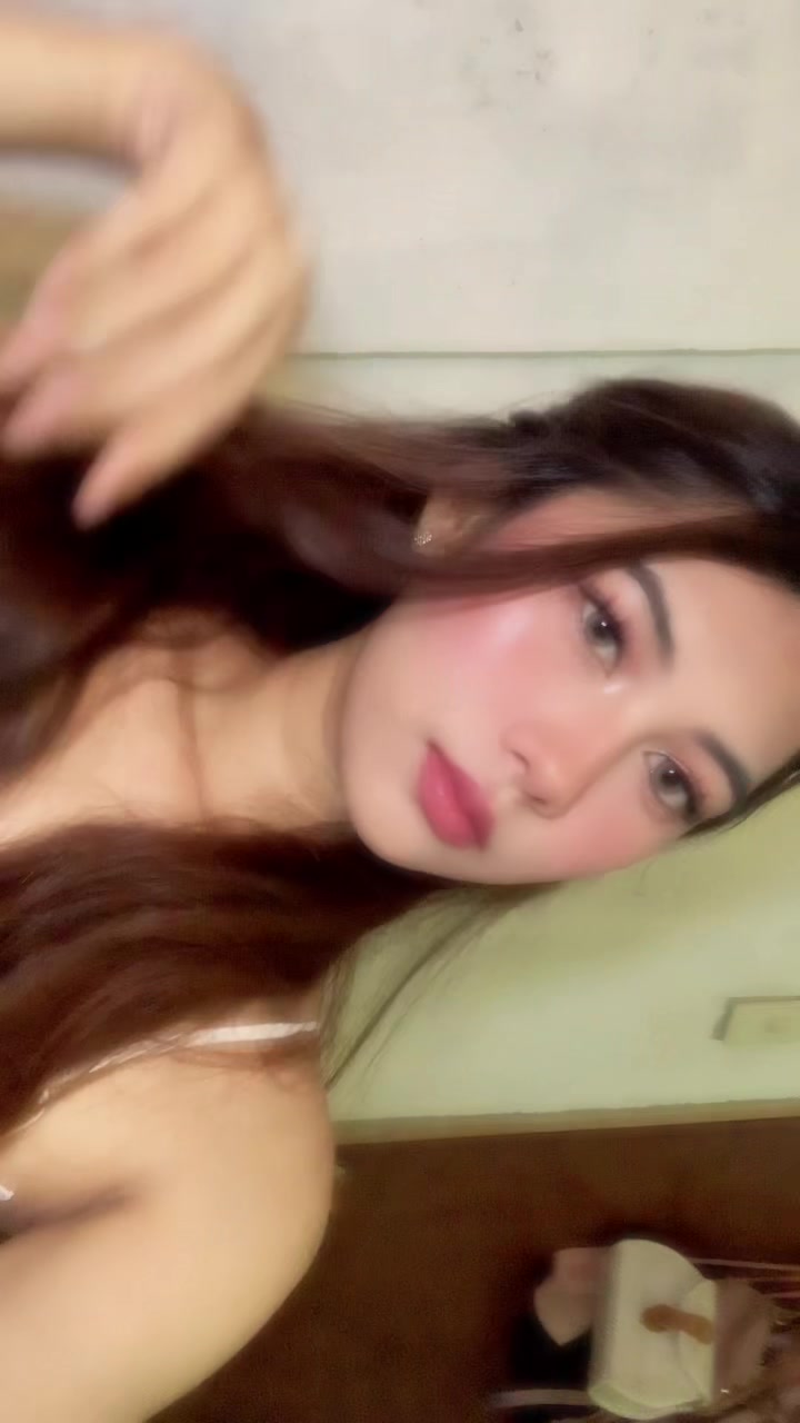 @aly ⋆˚𝜗𝜚˚⋆