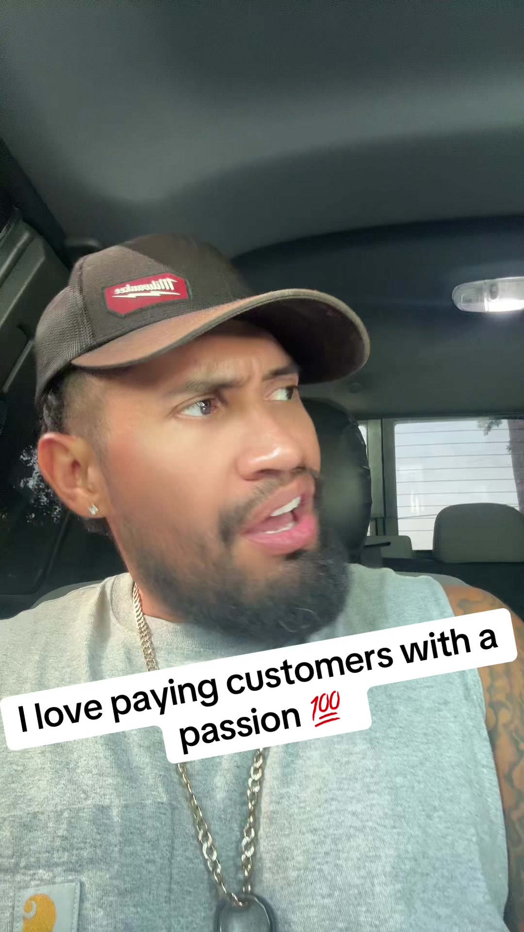 @Victuhhh